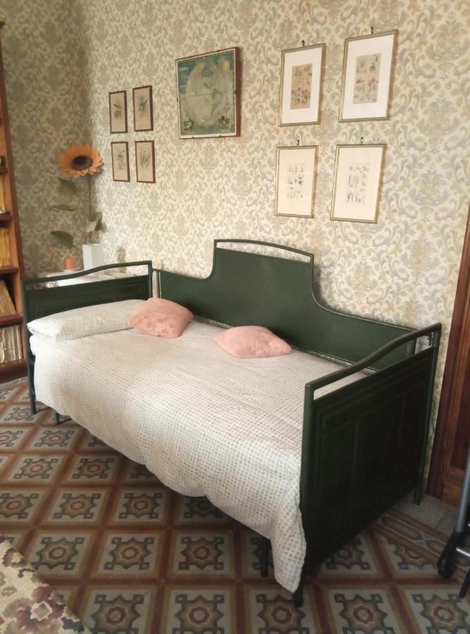 U Tej Bed & Breakfast คูเมียนา ภายนอก รูปภาพ